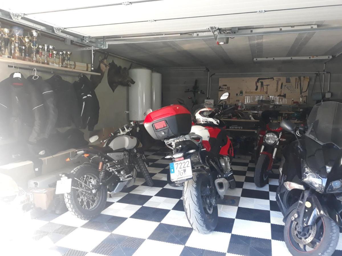 L'Entre 2 Cols Bed & Breakfast Saint-Martin-sur-le-Chambre Bagian luar foto